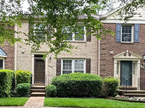 5127 Kenside Ct, Annandale, VA 22003