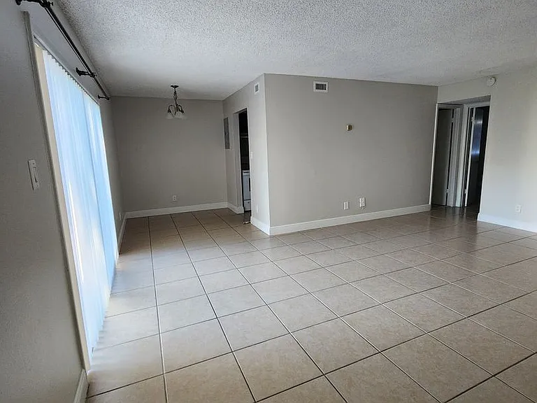 7429 Daniel Webster Dr #B-15C — Photo 10