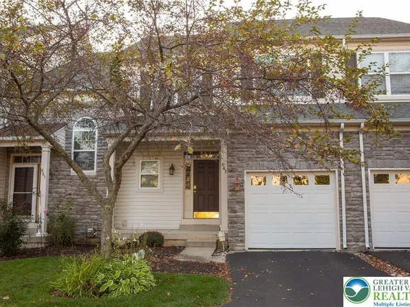 867 King Way, Breinigsville, PA 18031