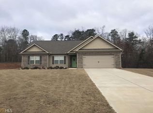 131 Hunters Gln, Griffin, GA 30224