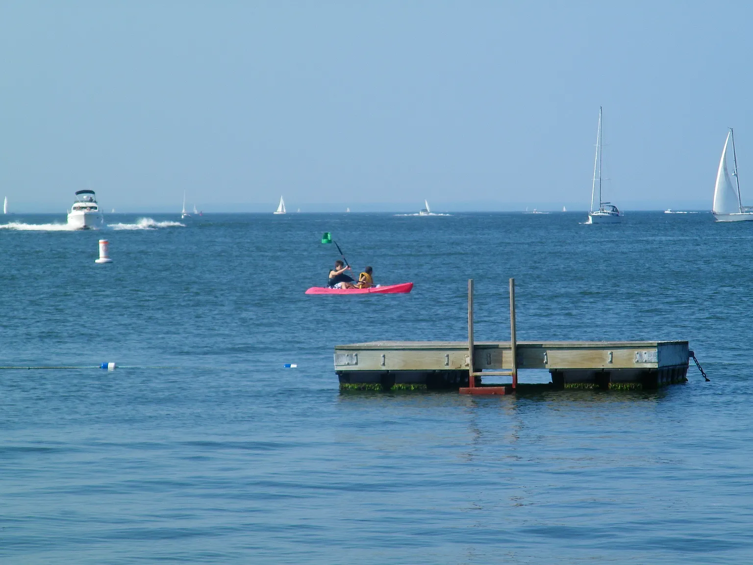 340 Bay Ave photo 1