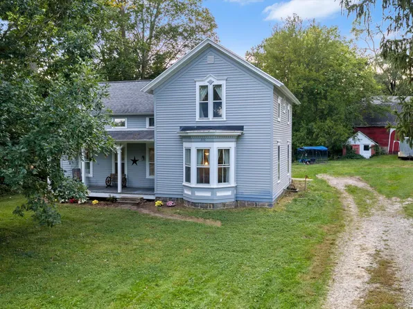 206 N Philip Rd, Niles, MI 49120