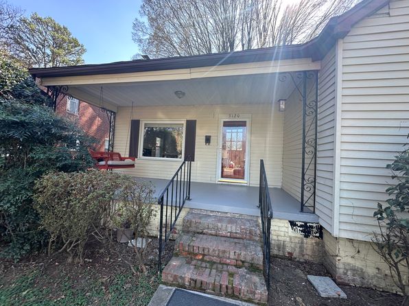 3120 Commonwealth Ave