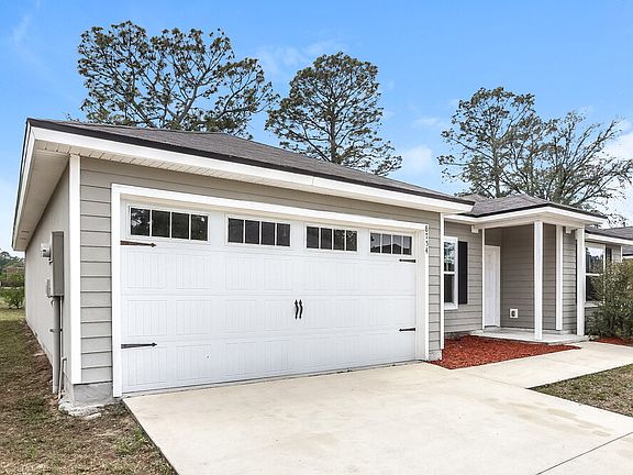 3rd image of 8754 Kaye Ln