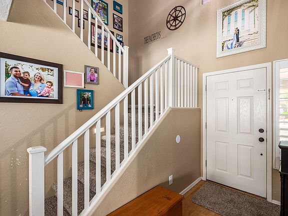 3rd image of 35237 N Bandolier Dr
