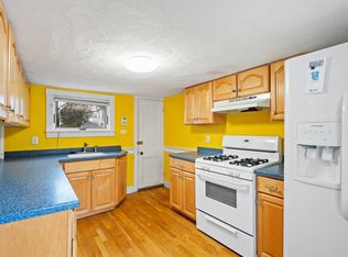 21 Cross St #1, Waltham, MA 02453