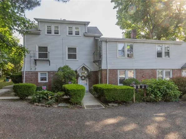 2 Thornton Ave Unit 4, Smithfield, RI 02917