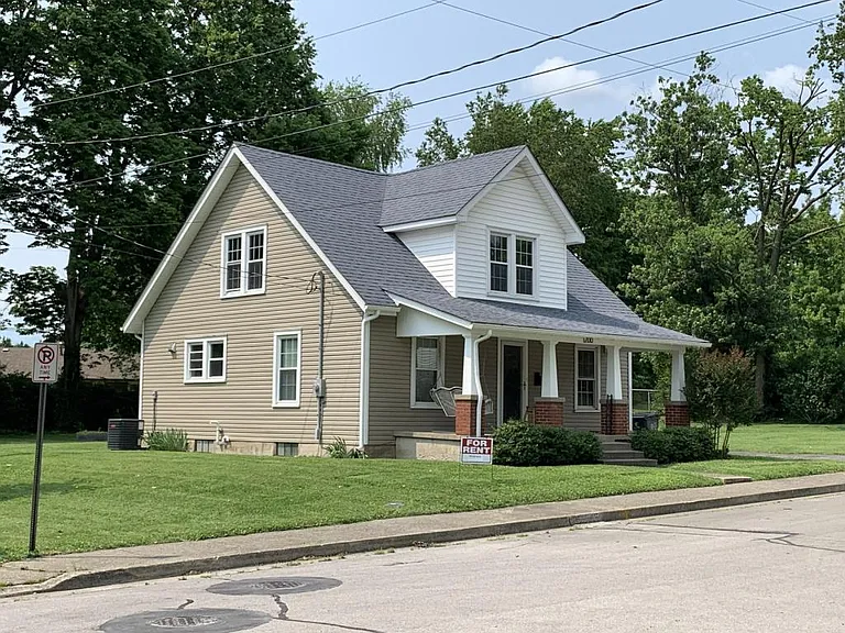 1200 Garrison Ave — Photo 1