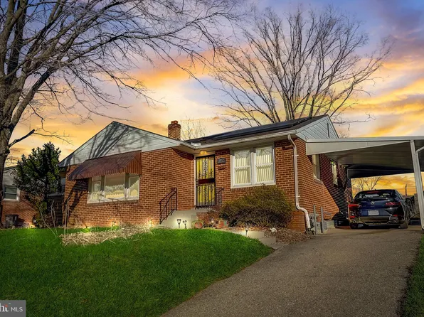 2604 Fort Dr, Suitland, MD 20746