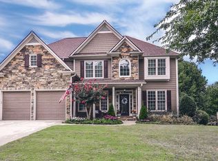 35 Red Bud Ln, Dallas, GA 30132