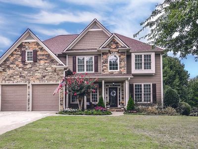35 Red Bud Ln, Dallas, GA, 30132