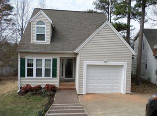2632 Scattered Oak Ct, Raleigh, NC 27603