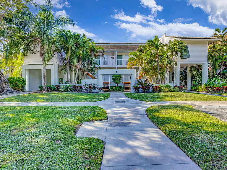 296 Cypress Point Dr — Photo 1