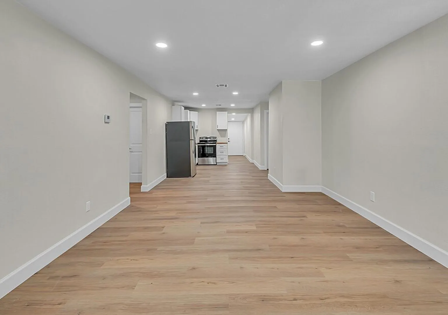 Newly renovated 5-bedroom, 3-bath in Waco - Available NOW! — Photo 3