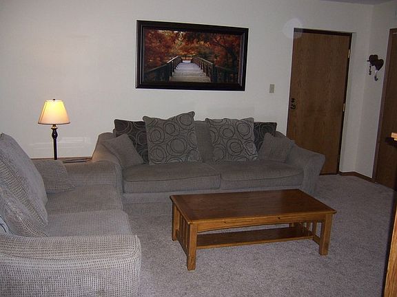 3rd image of 15241 Catalina Dr Unit 2
