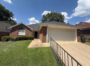 1266 Brandywine Dr, Longview, TX 75601