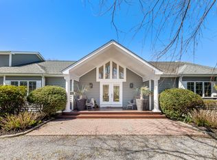 12 Pheasant Cove Ct, Water Mill, NY 11976