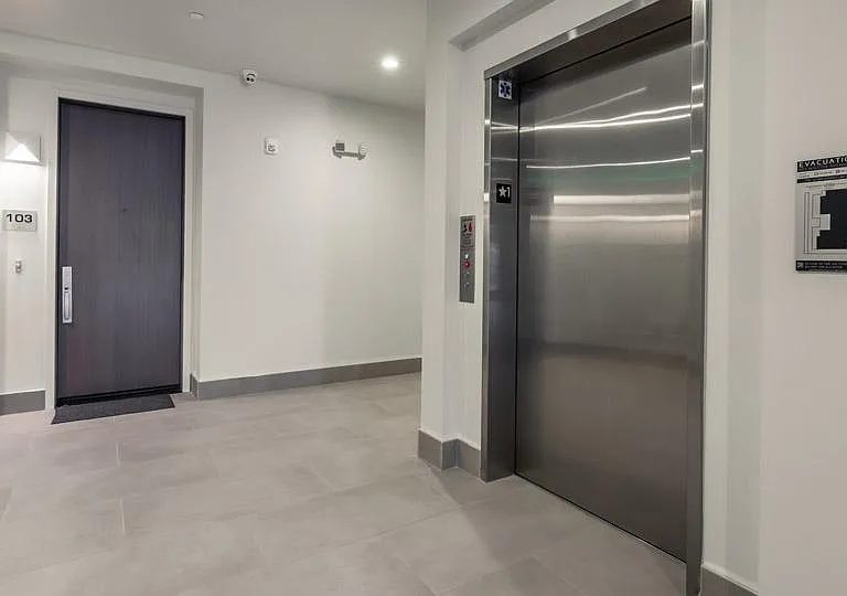 905 Wilcox Ave #Penthouse 2 — Photo 29