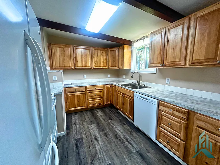4534 SE 3rd St — Photo 9