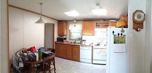 2nd image of 304 Church St