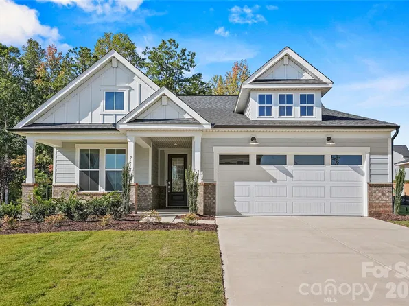 7512 Pedigree Cir, Lancaster, SC 29720