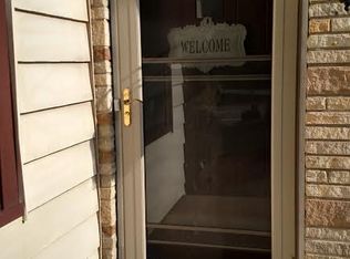 523 Carverton Rd, Wyoming, PA 18644