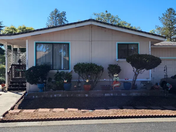 1087 Aspen Way, Grants Pass, OR 97527