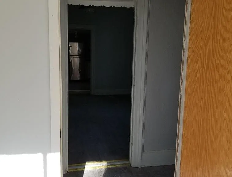1477 Main St — Photo 4