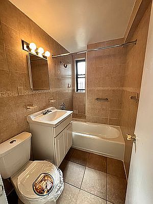 5th image of 21-18 19th St #1C