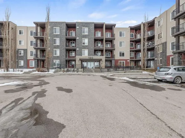 195 Kincora Glen Rd E #224, Calgary, AB T3R 0S3