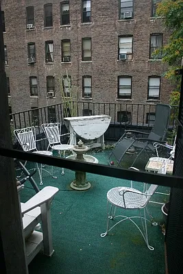 Rented by Performing Assets Corp | media 20