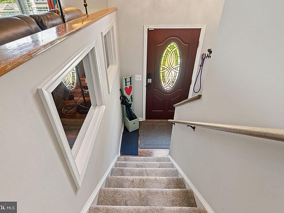 5th image of 10407 Skinner Hill Dr