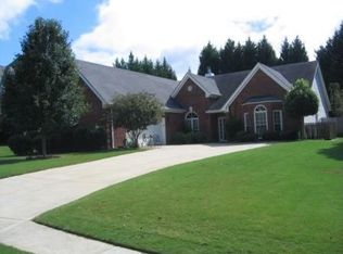 277 Ashton Lake Ct, Sugar Hill, GA 30518