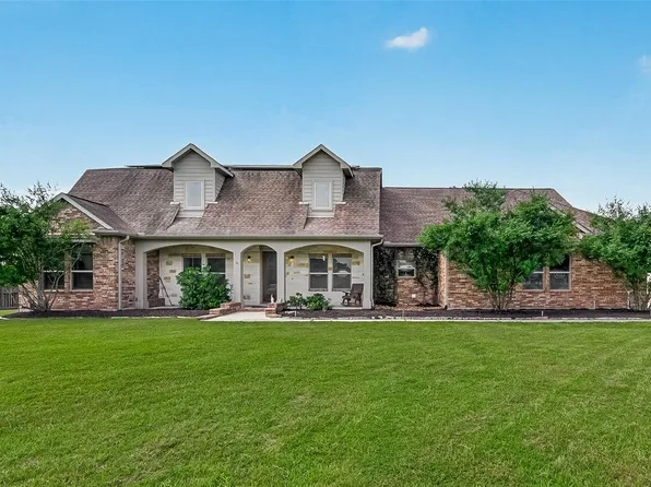 15648 Connie Ln, Montgomery, TX 77316