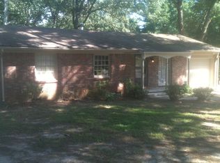 734 Lancelot Dr, Norcross, GA 30071