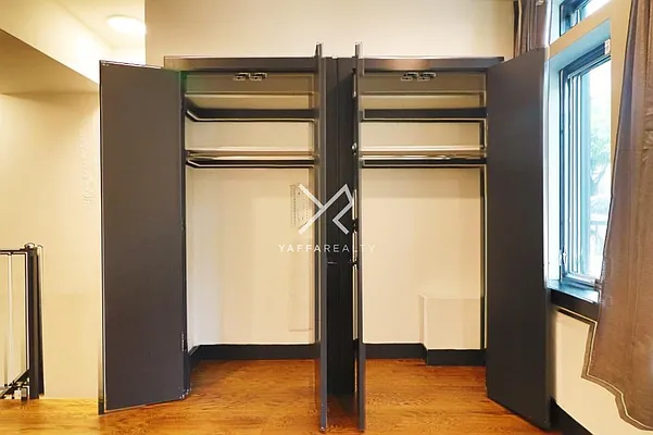 Rented by Yaffa Realty LLC | media 16