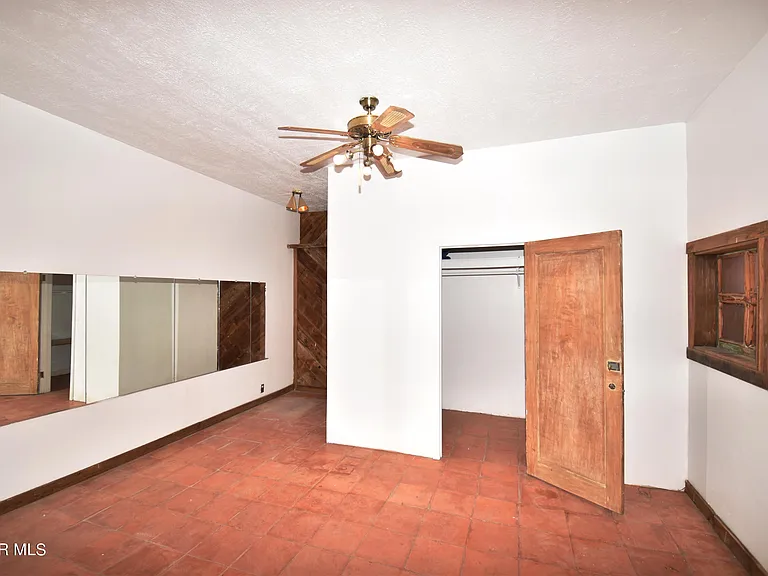 515 Gregory Ave — Photo 42