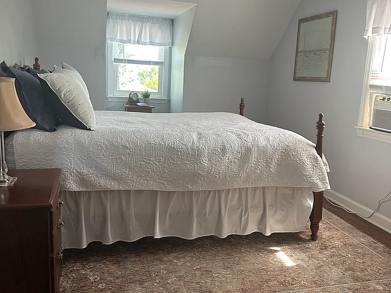 77 Wilson Ave — Photo 14