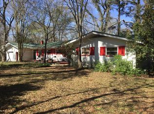 658 Gregory Fork Rd, Richlands, NC 28574
