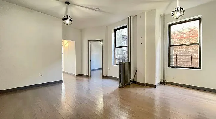 Rented by Brooklyn Group | media 30