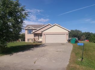39970 Kookaberry Ct, Rice, MN 56367