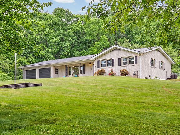 3rd image of 795 Clay Wright Rd