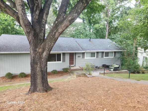 1565 Valley View Cir, Birmingham, AL 35209