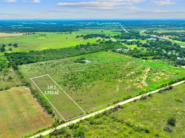 2 County Road 280, Harwood, TX 78632