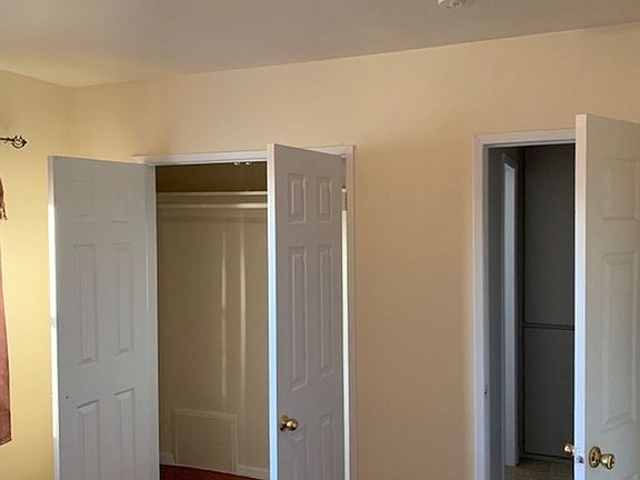 5th image of 11421 S New Hampshire Ave APT G