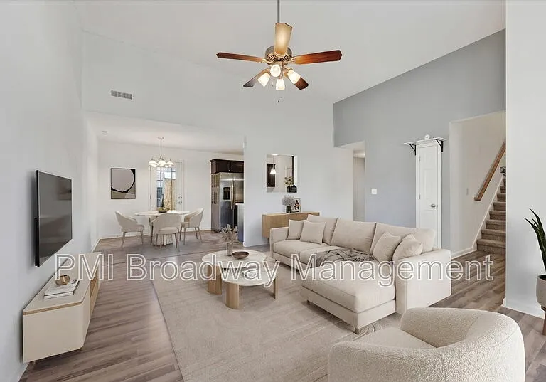 837 Shelton Cir — Photo 10