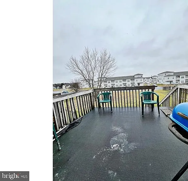 660 Widener Ln — Photo 11