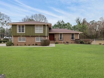 2435 Ravencliff Rd, Atlanta, GA, 30349
