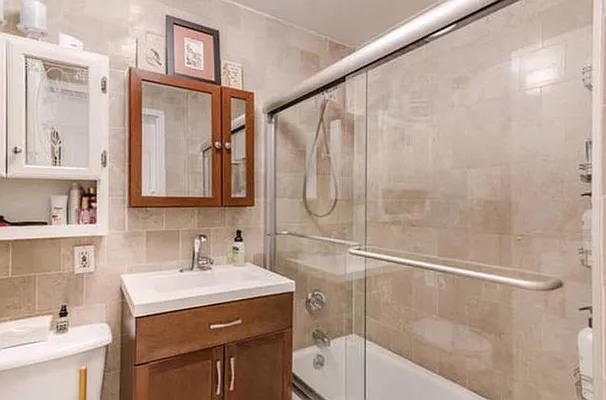 Rented by Think Properties | media 12