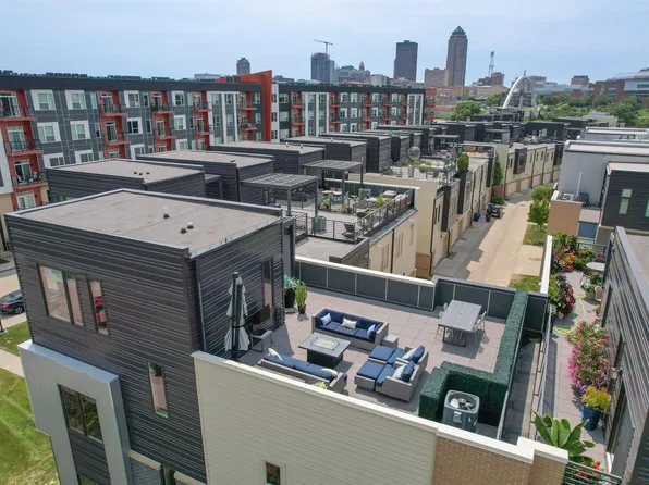 280 E Center St, Des Moines, IA 50309